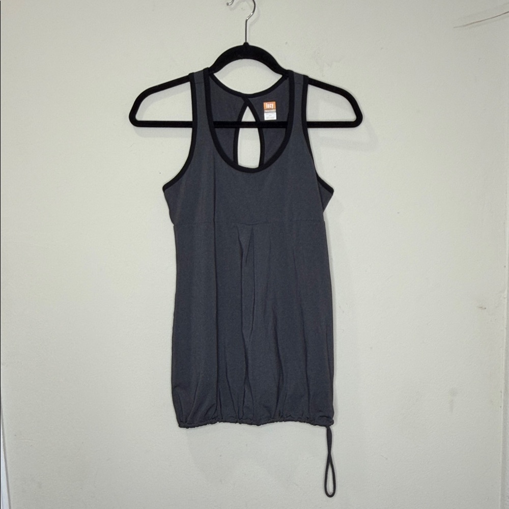 Lucy Tech Women's Gray Sleeveless Workout Top